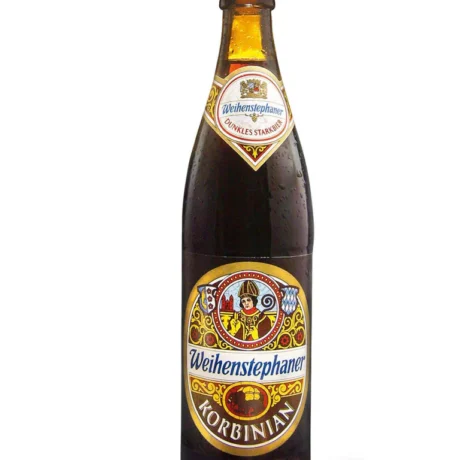 Botella de cerveza artesanal alemana Weihenstephaner Korbinian doppelbock color rubí