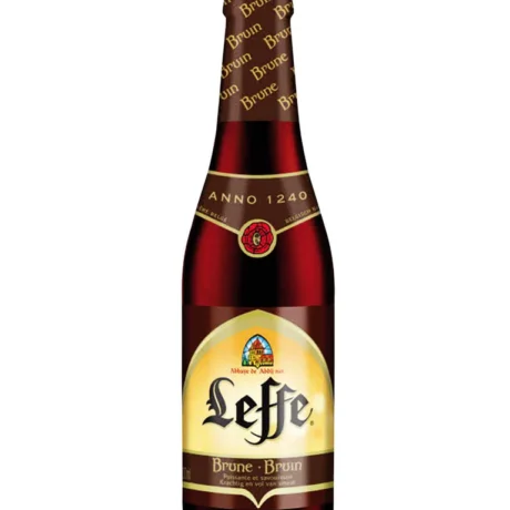 Botella de Cerveza Leffe Brune estilo Dubbel belga