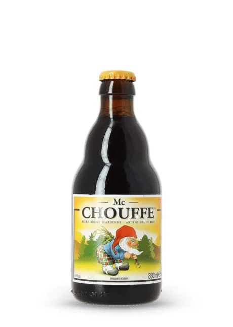 Botella de Cerveza Mc Chouffe belga Scotch Ale con etiqueta verde y duende de las Ardenas
