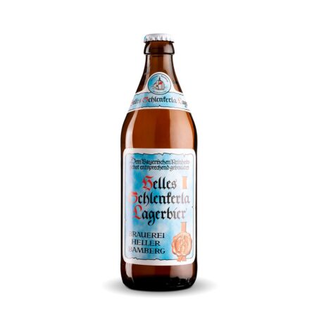 Botella de Cerveza Schlenkerla Rauchbier Lager, cerveza ahumada de Bamberg en vidrio ámbar con etiqueta tradicional blanca y roja
