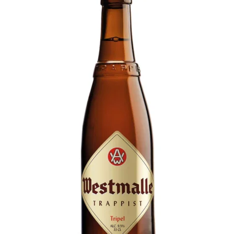 Botella de Cerveza Westmalle Tripel trapense belga de color dorado con etiqueta de la Abadía de Westmalle